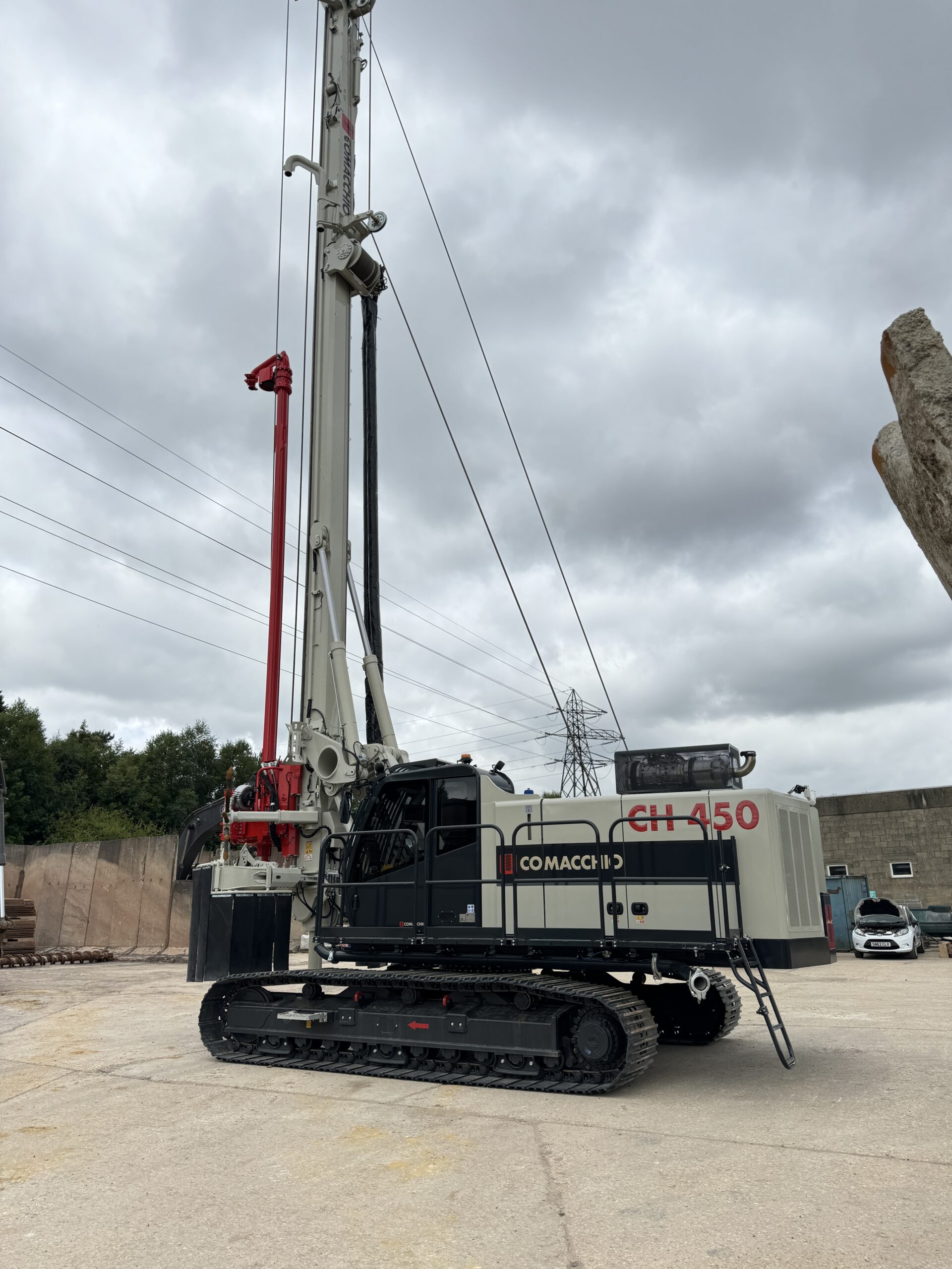 Introducing the Comacchio CH450: A Game-Changer for Piling Operations ...